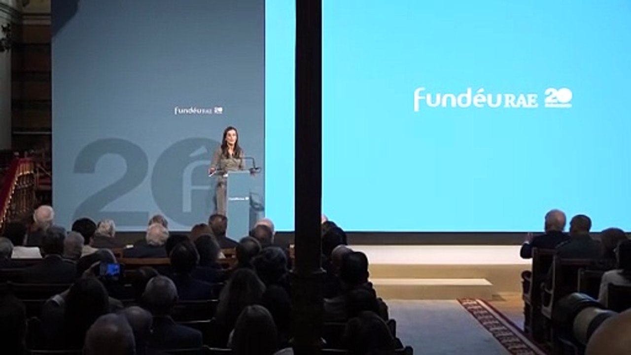 La Reina Letizia confiesa la 'pedrada' que tiene con el uso correcto de las palabras