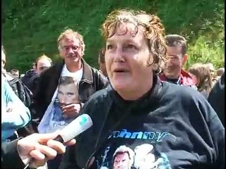 2009 – Johnny Hallyday : le 9 juin, reportage avant concert sur ses fans (La Voix du Nord)