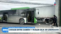 Se registra choque entre camión de pasajeros y tráiler en Nuevo León