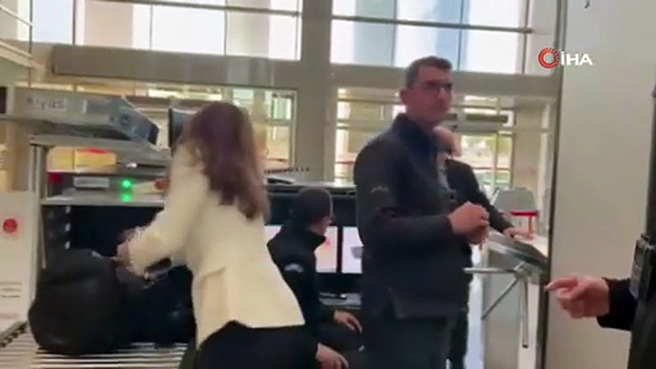 Spiker Ela Rümeysa Cebeci uyuşturucu soruşturması kapsamında adliyeye geldi