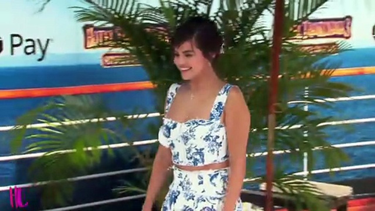 Selena Gomez Speaks On Boyfriend & Justin Bieber Is Mocked By Fans For His Home