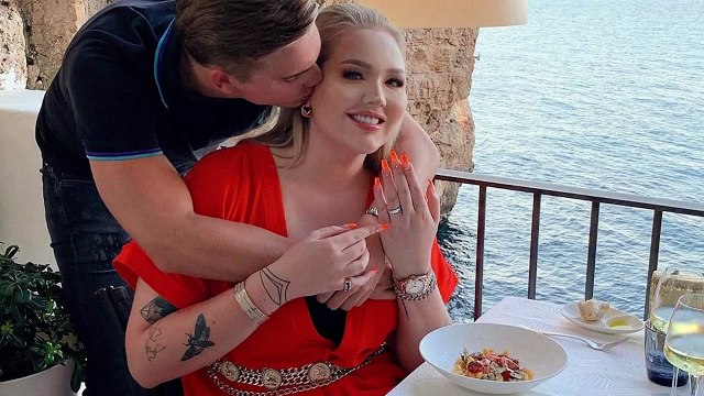 Bella Thorne Accepts Tana Mongeau After Dissing Mod Sun