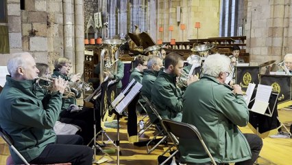 Sing Christingle! by Crediton Town Band, video by Alan Quick IMG_0686