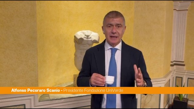Pecoraro Scanio Caffè Gambrinus di Napoli torna agli antichi splendori