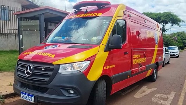 Menina de 10 anos fica ferida após portão cair sobre ela no Bairro Interlagos, em Cascavel