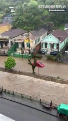 Petrópolis em alerta extremo após forte temporal