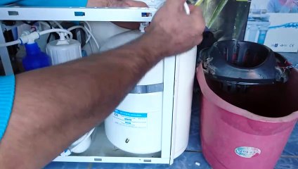 Su Arıtma cihazı; Kapalı Kasa Spring Water; Tank Sorunu Tanka Hava Basarak Su Basıncını Arttırma