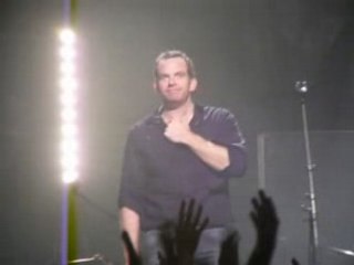 garou-lyon-24/05/08 emu par les applaudissements