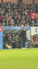 Los nervios de Xabi Alonso en la banda: minutos finales dl Talavera vs. Real Madrid