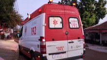 Homem cai em via pública, fere a cabeça e é socorrido pelo Samu no Jardim Bela Vista