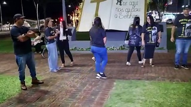 Sem respostas concretas sobre a morte de Lucas da Silva, familiares fazem manifestação em Cascavel