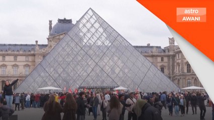 Mogok petugas Louvre diteruskan, muzium kekal ditutup