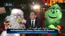 Chavana acompaña a Santa Claus a entregar regalos