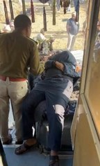 वीडियो कोच में जहरखुरानी कर हलवाइयों से 2.77 लाख रुपए किए पार