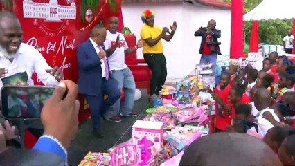 KPT a bay timoun jwèt nan okazyon fèt nwèl la.