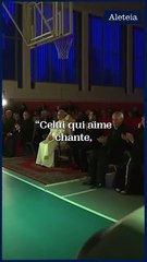 Léon XIV assiste au concert de Noël  d’une chorale d’enfants