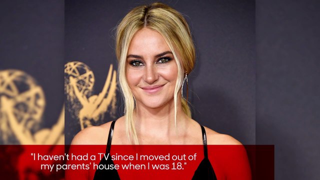 Shailene Woodley Admits She Doesn't Own a TV, Claims She's a Reader | THR News