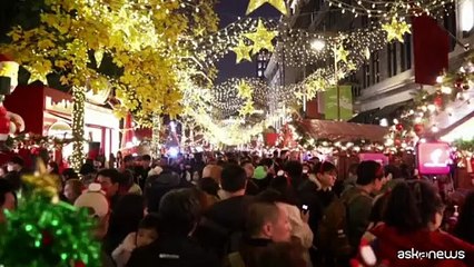 Natale a Shanghai, per le Feste la città cinese si illumina