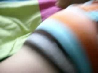 Mec bourré en couche un autre