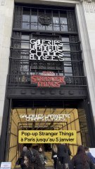 Je suis allé au pop-up Stranger Things aux Galeries Lafayette des Champs-Élysées et c'était trop cool !!!