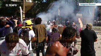 Violencia se produce frente a Congreso argentino