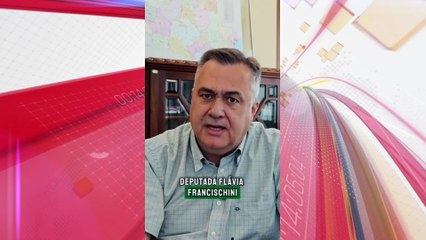 Beto Preto celebra novas ambulâncias para Apucarana