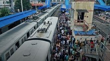 Train में सफर करने से पहले जान लें ये नियम