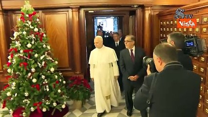 Papa Leone XIV a sorpresa in Senato per visitare la mostra della Bibbia di Borso d'Este