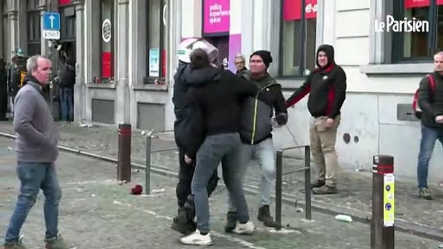 Colère agricole : retour au calme après des tensions à Bruxelles, circulation perturbée sur de nombreux axes routiers en France