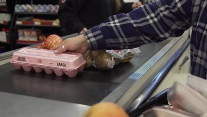 미 11월 소비자 물가 2.7%↑...고용 약화 연관 우려 / YTN