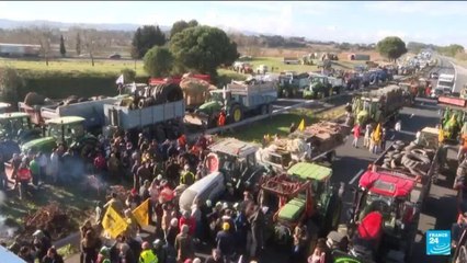 Bruxelles : une mobilisation des agriculteurs sous tension devant le Parlement européen