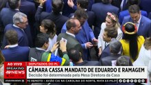 URGENTE: Câmara cassa mandato de Eduardo Bolsonaro e Alexandre Ramagem