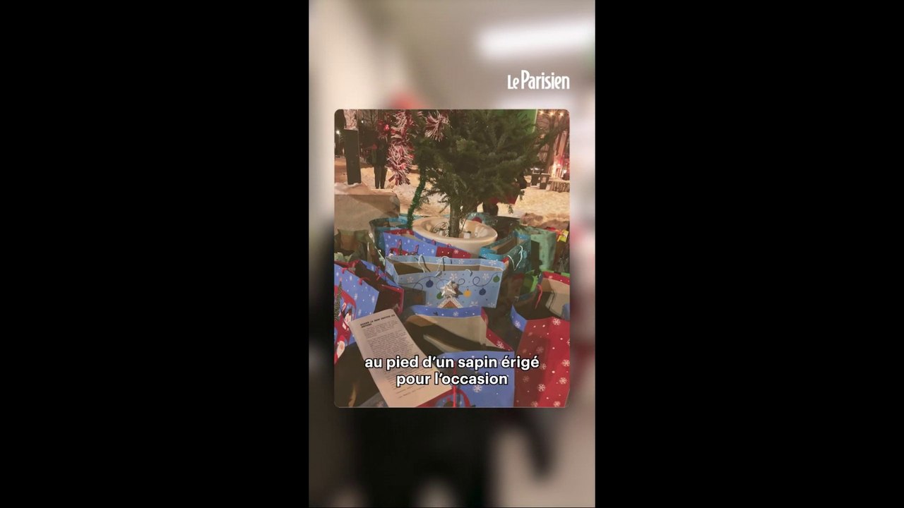 Des Pères Noël volent 3000 dollars de nourriture dans un supermarché