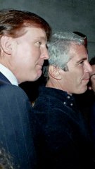 "En esos archivos hay depredadores, es la seguridad de todos": el enfado de las víctimas tras la desclasificación de los documentos de Epstein