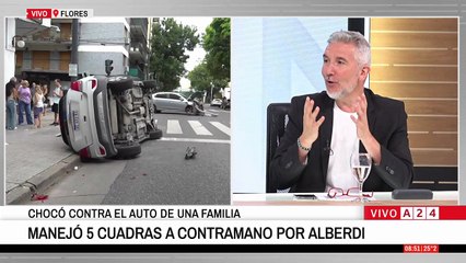 Manejó cinco cuadras a contramano en Flores, chocó contra otro auto y volcó: hay seis heridos