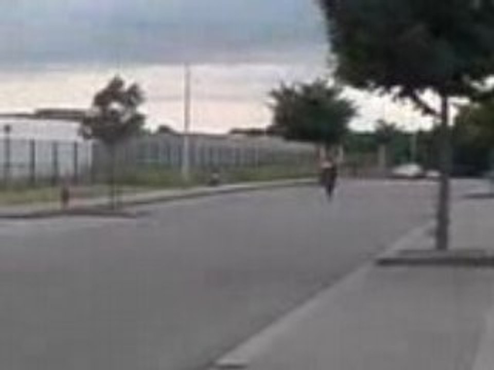 ktm 640 on petit stoppie