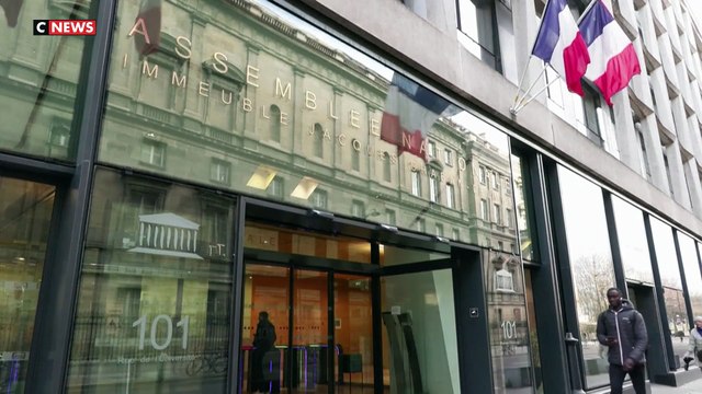 Les journalistes du service public Patrick Cohen et Thomas Legrand auditionnés par la commission sur l'audiovisuel public