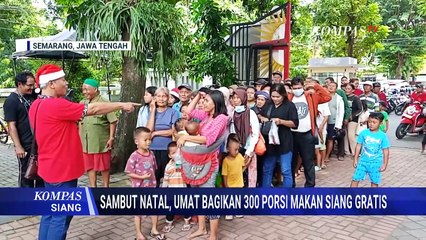 Momen Umat Katolik Bagikan Makan Siang Gratis Hingga Polisi Berikan Bingkisan Natal ke Anak-Anak