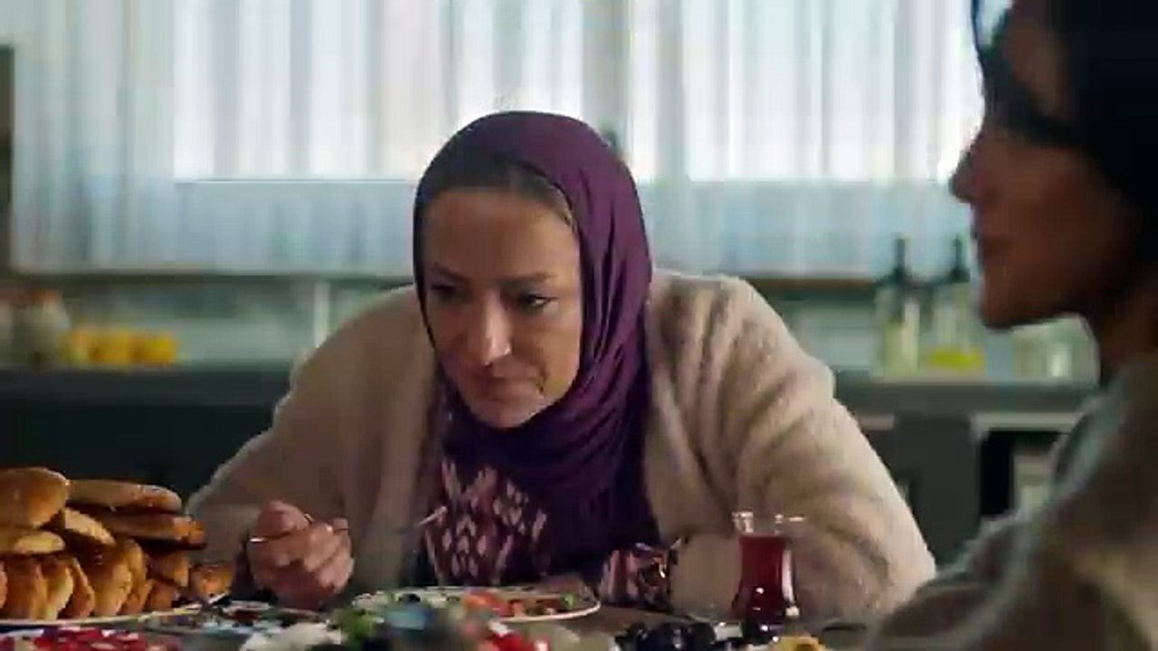 Uzak Şehir 43. Bölüm 2. Tanıtım _ _İçimde Öyle Güzel Bir Yerde Ki, Her Şeyi Unutturuyor_