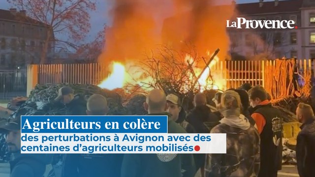 Agriculteurs en colère des perturbations à Avignon avec des centaines d’agriculteurs mobilisés