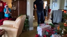 Grandfather’s Emotional Reaction to the Ultimate Christmas Surprise|| Heartsome 💖