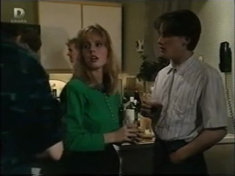 EastEnders Ep 358 - 12 July 1988 (Dagmar torched)