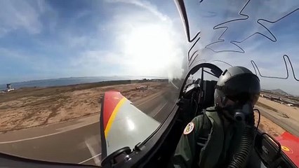 La princesa Leonor realiza la 'suelta', primer vuelo en solitario en la Academia del Aire