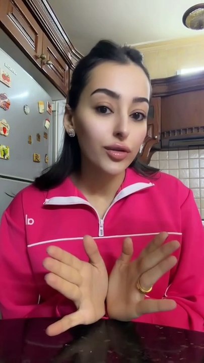 ازمة حلا عثمان تتصدر الترند وتهاجم المشاهير