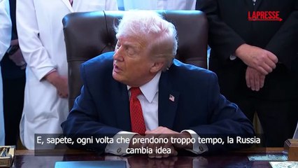 Ucraina, Trump: "Sull'accordo di pace Kiev deve sbrigarsi, Mosca cambia idea in fretta"