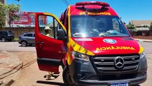 Motociclista fica ferido após colisão na Rua Voluntários da Pátria