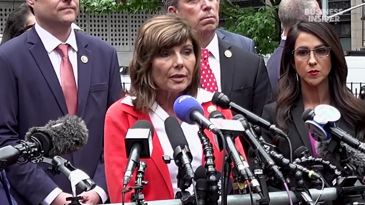 Could the US ban stock trading for Congress members?