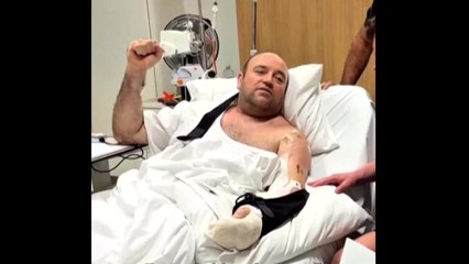 호주 테러범 막아선 '시민 영웅'에 24억 원대 성금 전달 / YTN