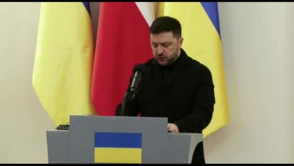 Zelensky: se Ucraina sconfitta, Russia inevitabilmente arriverà in Polonia