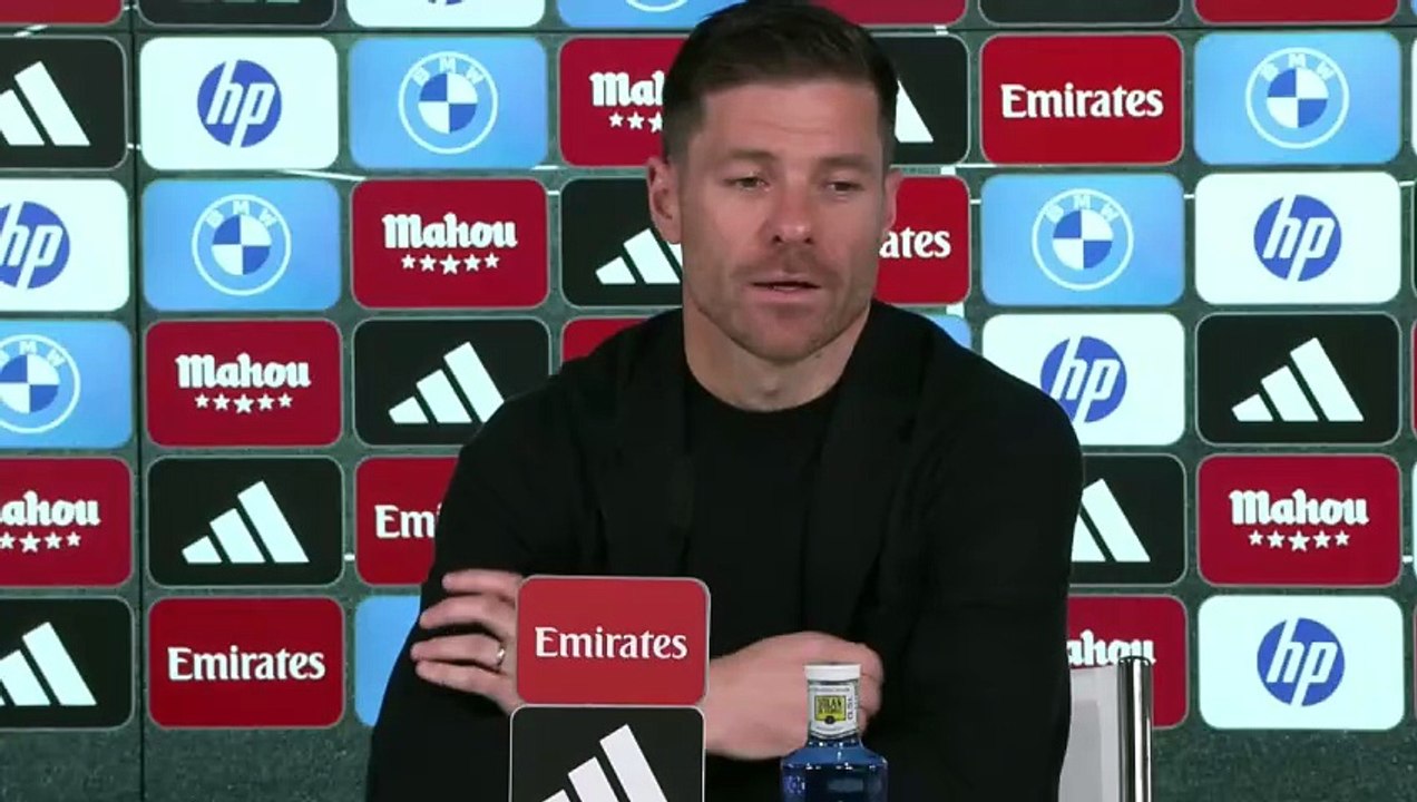 Xabi Alonso habla sobre los rumores de su salida del Real Madrid